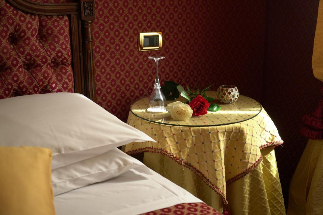 Ca' Morosini 1 & 2 2* Venedig